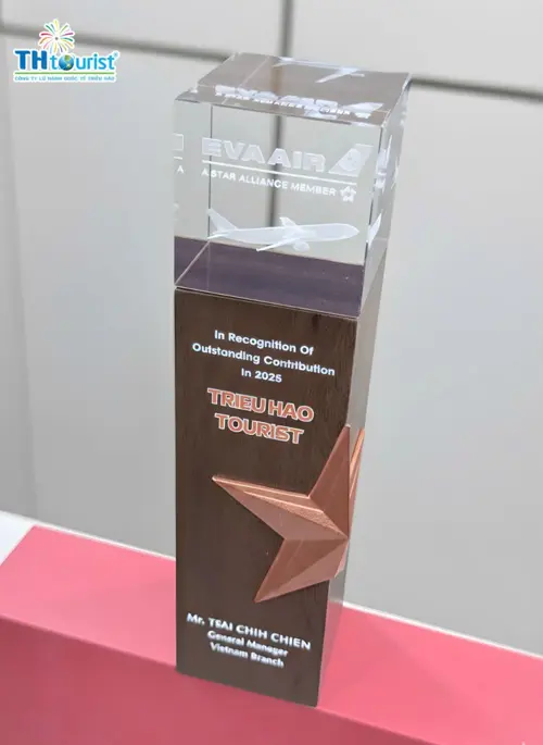 Du Lịch Triều Hảo Vinh Dự Nhận Giải Thưởng Từ Hãng Hàng Không EVA Air