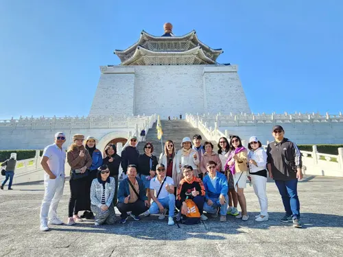 Hành Trình Khám Phá Du Lịch Đài Loan : Đài Bắc - Đài Trung - Cao Hùng