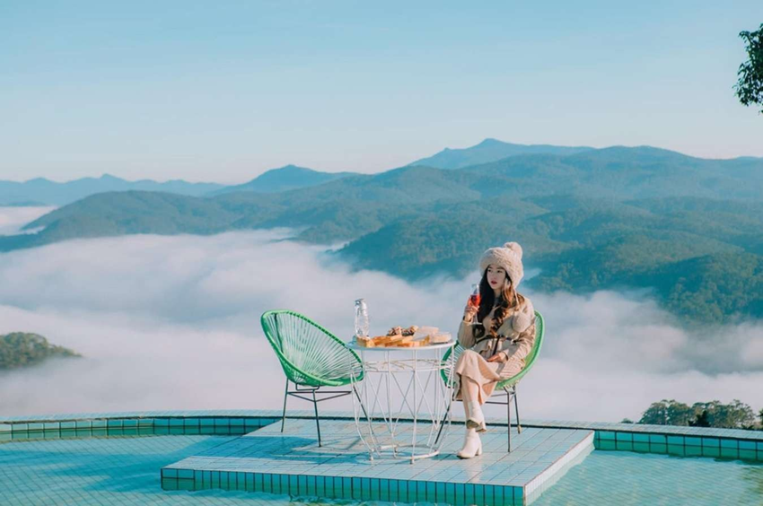 8/3 Cùng Hội Bạn Thân – Top Điểm Check-in "siêu Đỉnh" Cho Chị Em Mê Sống Ảo