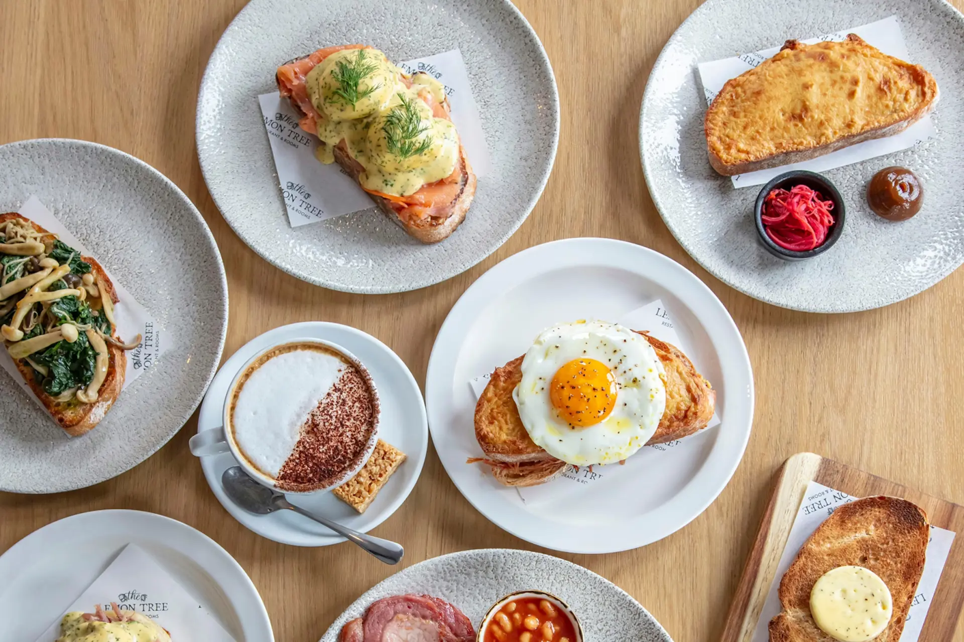 Du Lịch Gia Đình Tại Các Làng Cổ Xứ Wales: 5 Trải Nghiệm Không Thể Bỏ Lỡ