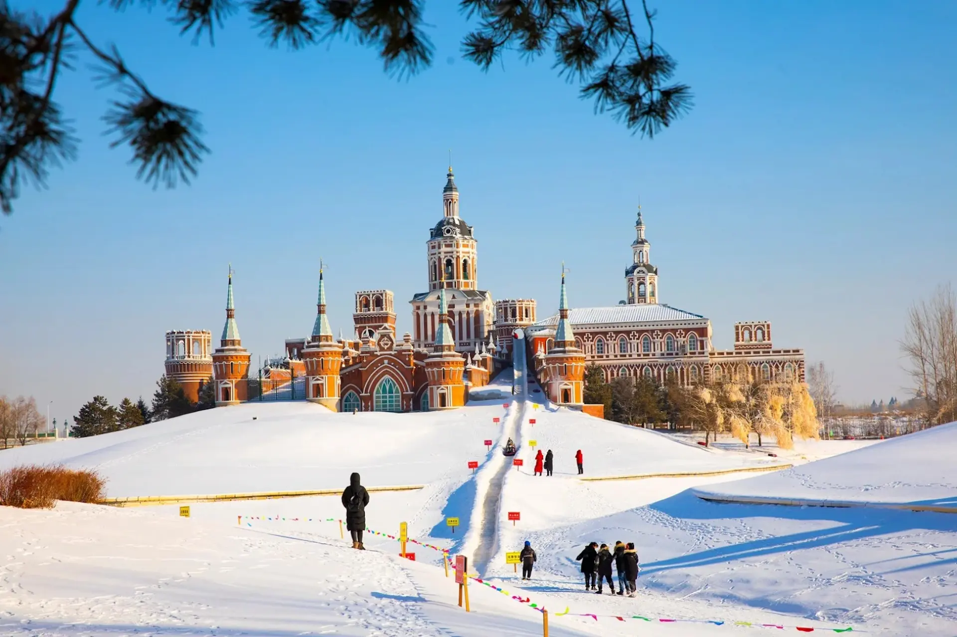 Trải Nghiệm Mùa Đông Ở Cáp Nhĩ Tân – Ngắm Tuyết Trắng Và Kiến Trúc Nga Độc Đáo