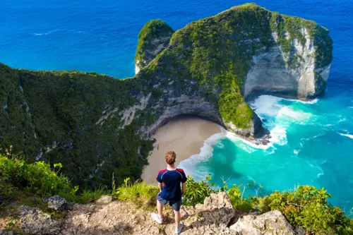 Check-in Tại Nusa Penida – "sống Lưng Khủng Long" Hot Nhất Instagram Năm 2025