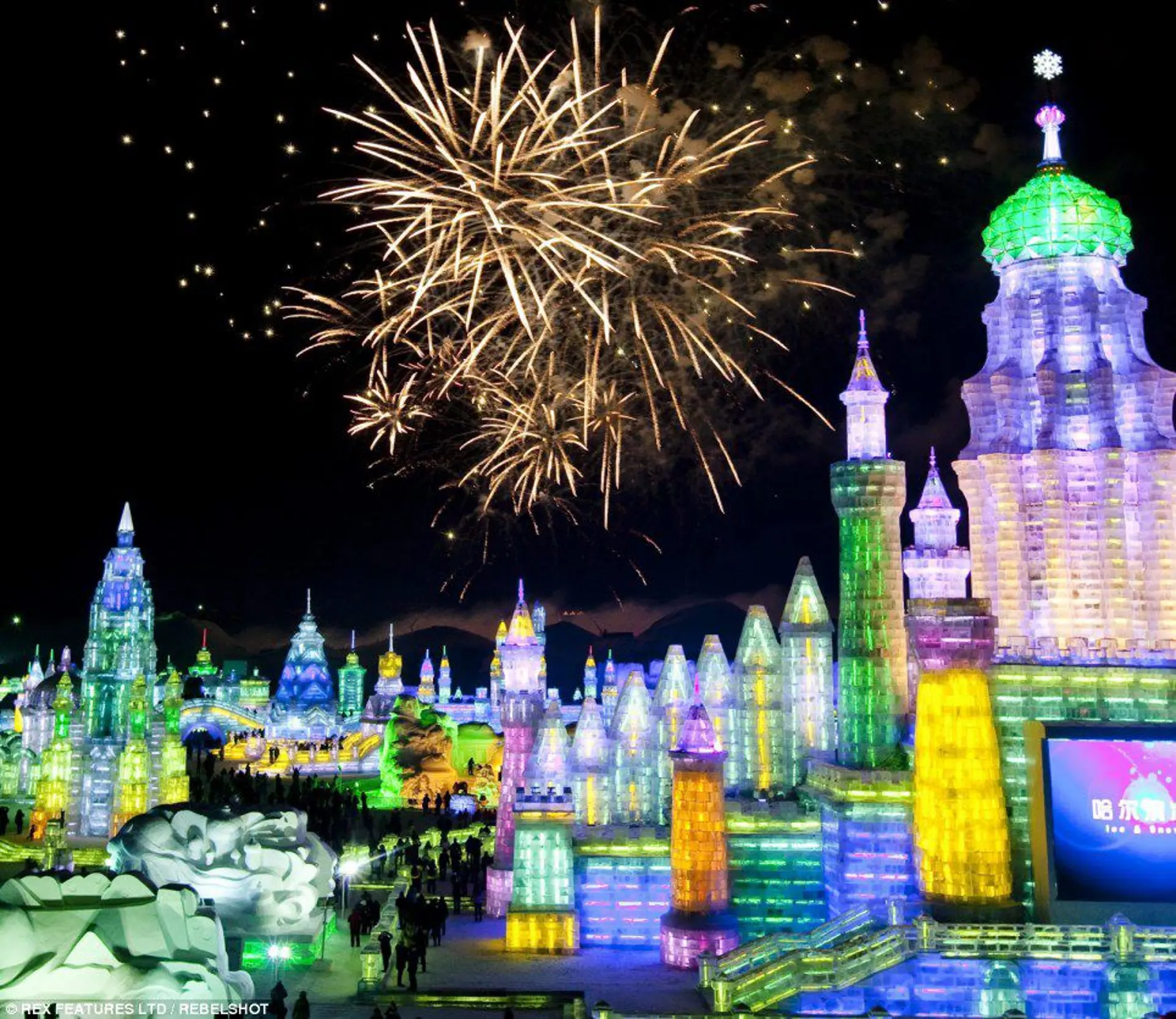 Lễ hội băng đăng Cáp Nhĩ Tân – Trải nghiệm mùa đông Harbin 2025