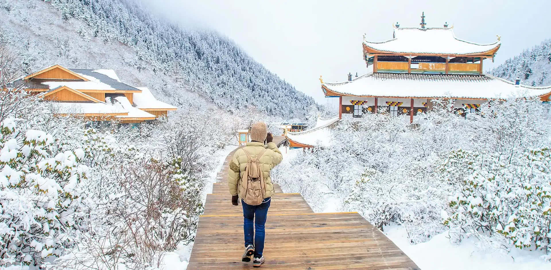 Top điểm du lịch Trung Quốc Tết 2026 không thể bỏ lỡ - Từ Bắc Kinh cổ kính đến Cáp Nhĩ Tân tuyết trắng